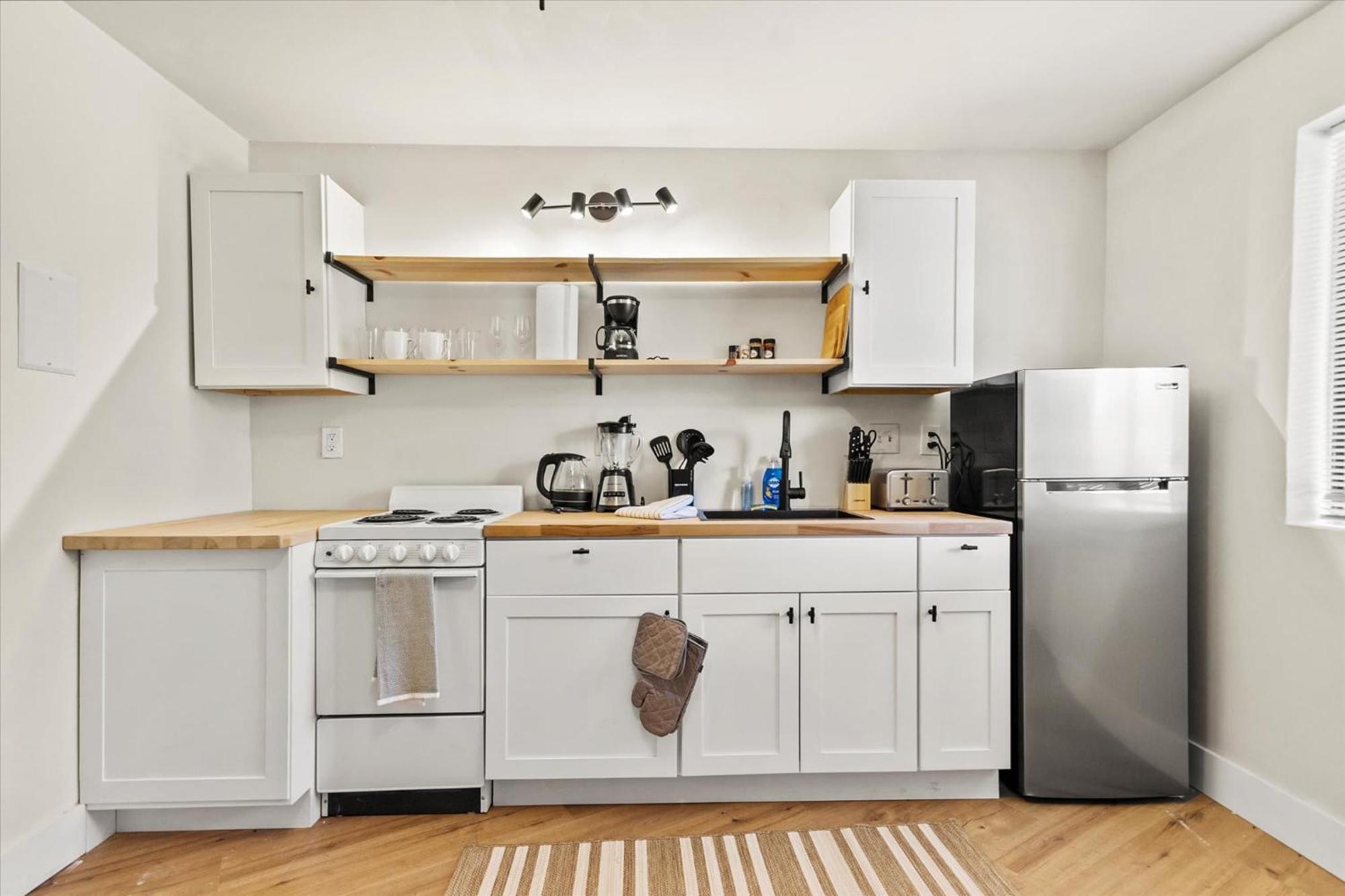 Modern Studio Apartment Near Merrimack Park Huntsville Dış mekan fotoğraf
