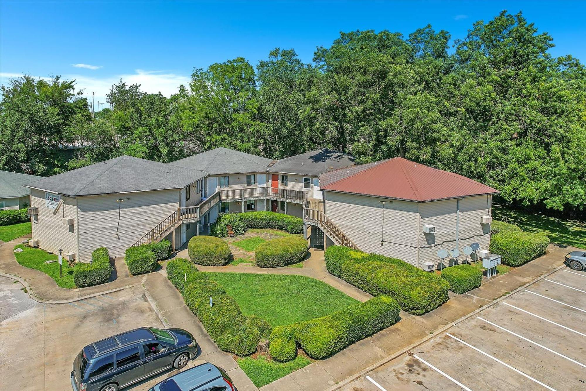Modern Studio Apartment Near Merrimack Park Huntsville Dış mekan fotoğraf